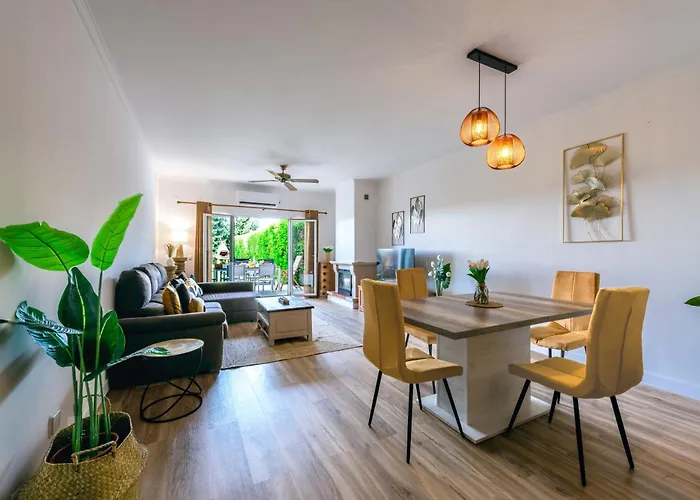 아파트 Sunset No 19